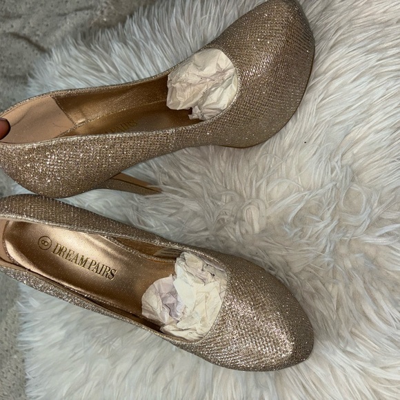 High Heel Gold Stiletto Platform Pumps 6.5 SZ & 8 SZ - Picture 6 of 13